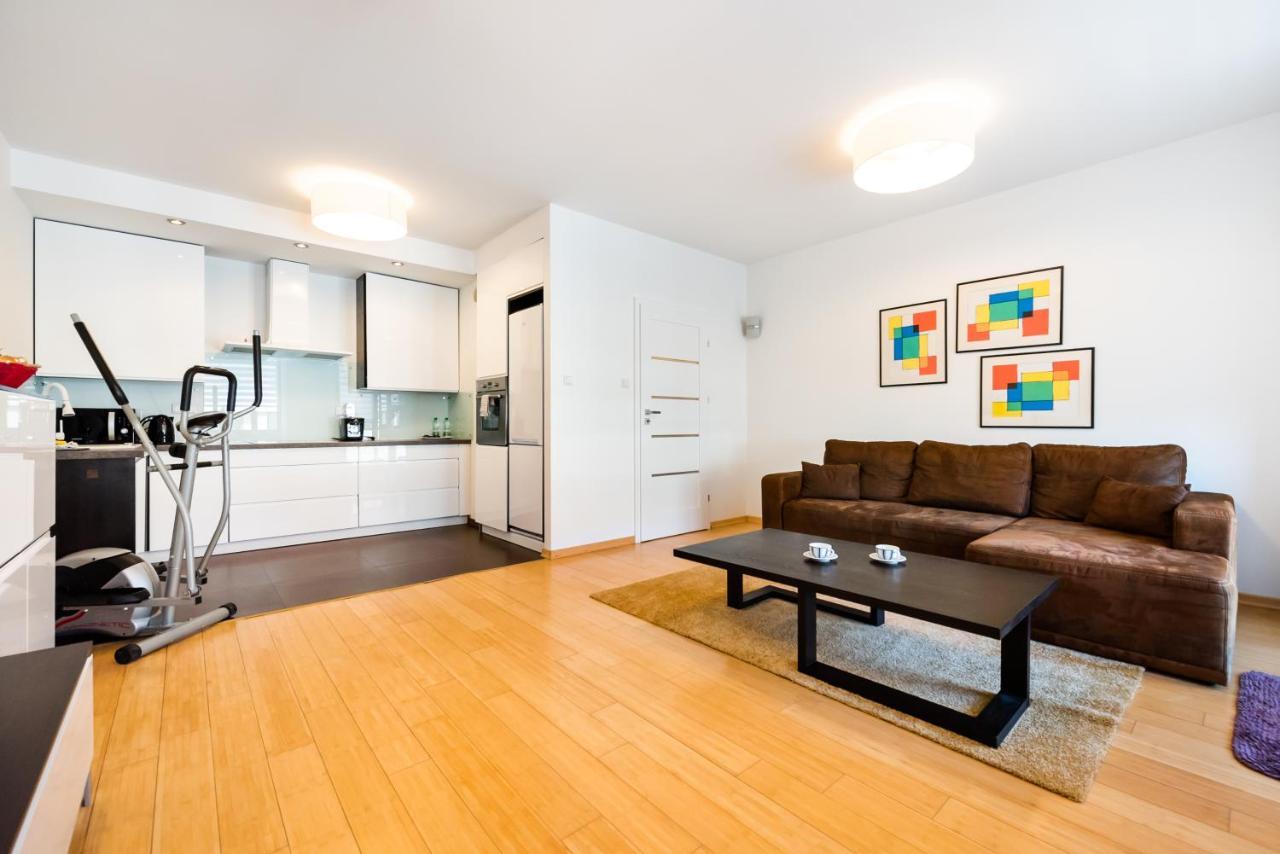 Mokotow Sunlight Apartment وارسو المظهر الخارجي الصورة